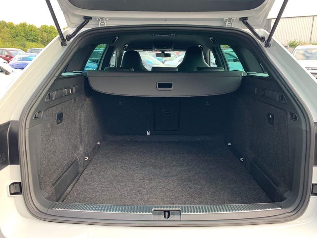 Used Skoda Superb 2018 for sale - 76558811: Photo 34