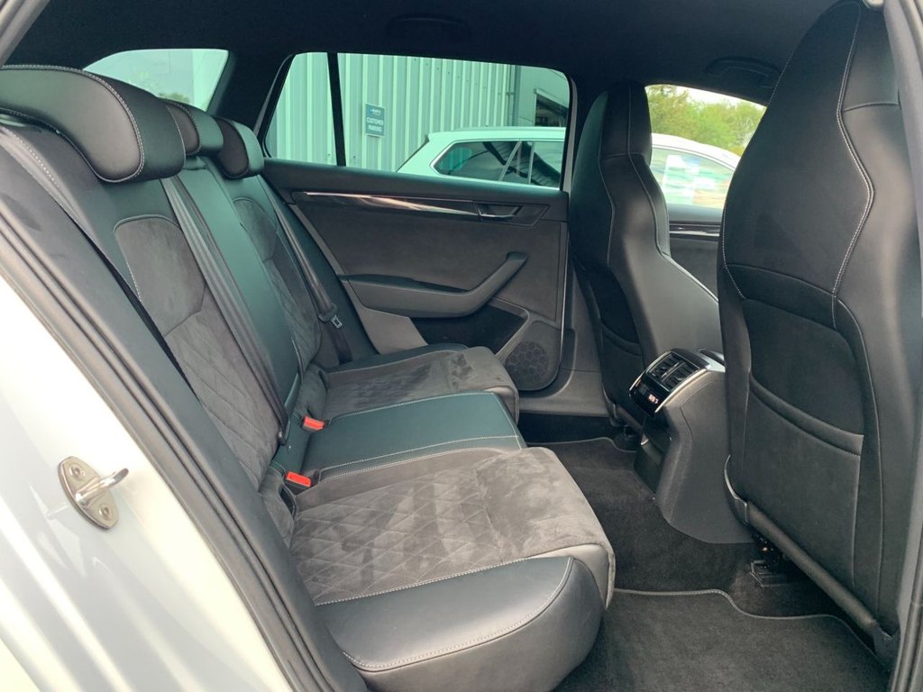 Used Skoda Superb 2018 for sale - 76558811: Photo 40