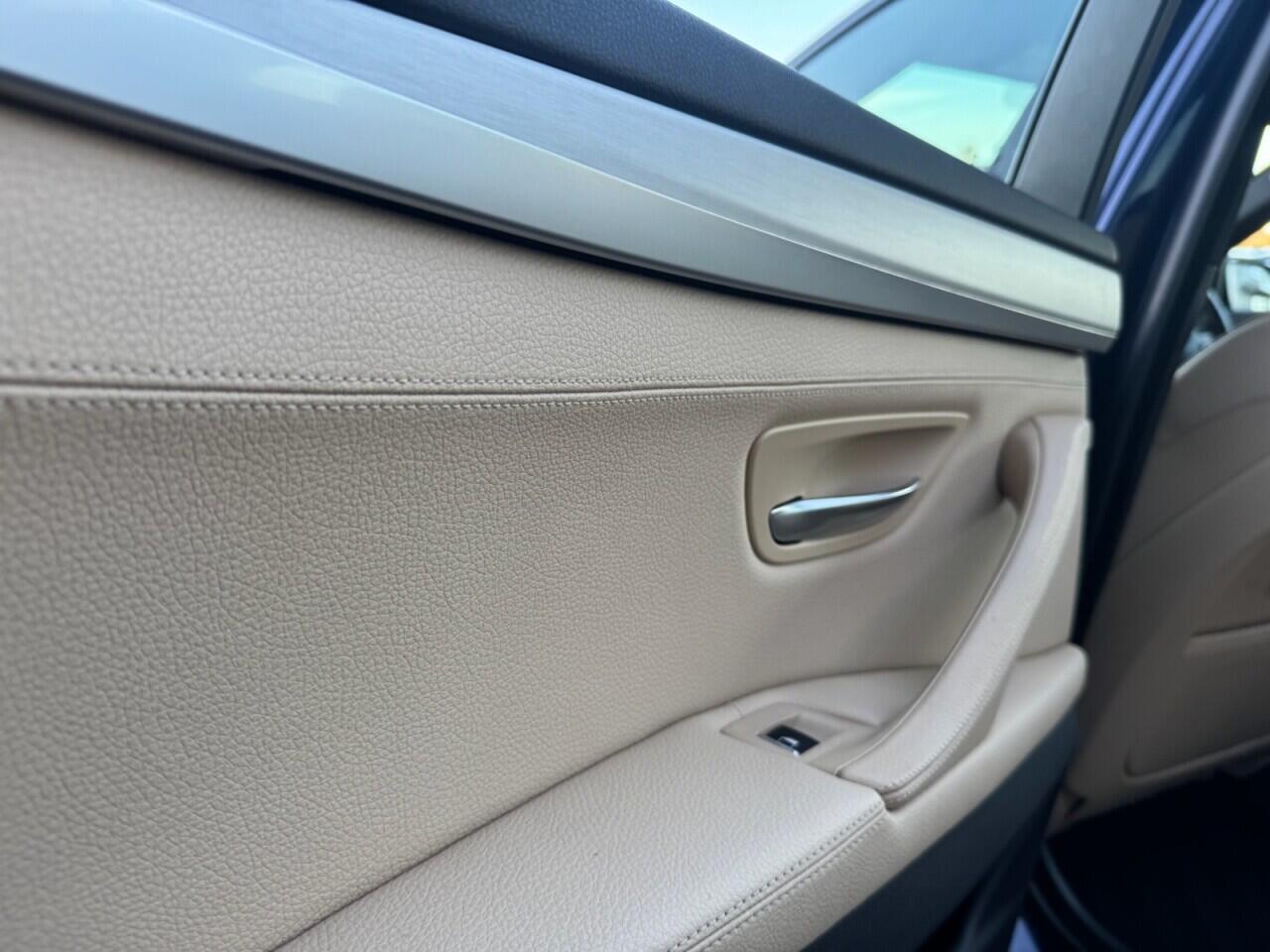 Used BMW 5 Series for sale - 76702490: Photo 32