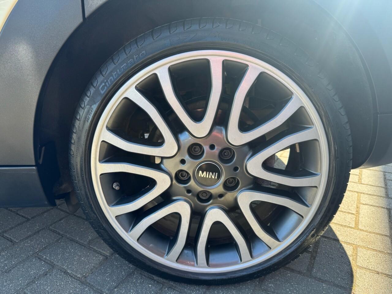 Used MINI Hatch 2017 for sale - 76702336: Photo 24