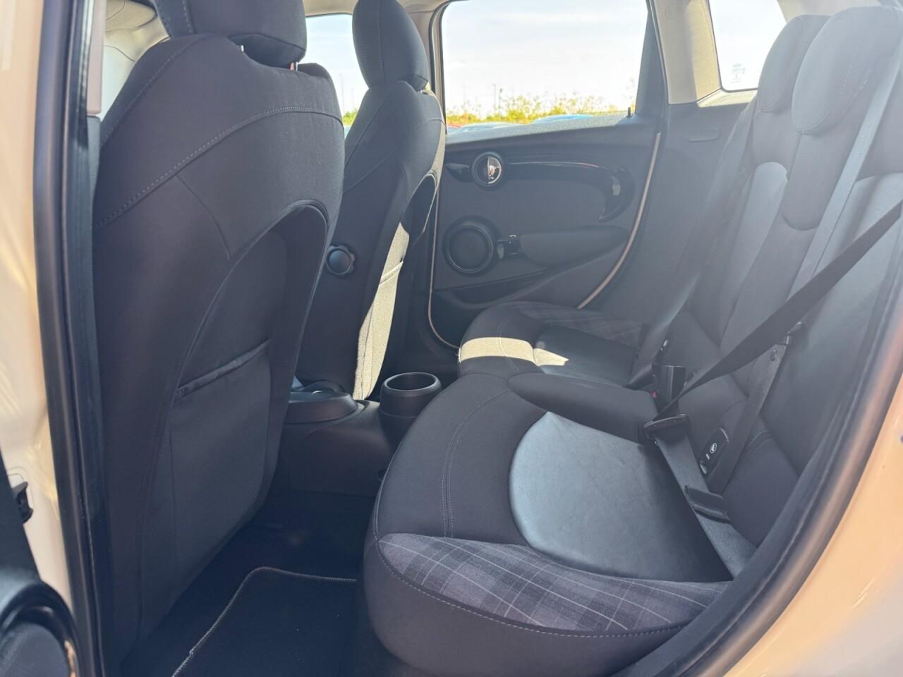 Used MINI Hatch 2017 for sale - 76702336: Photo 47