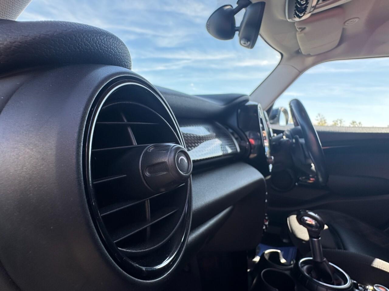 Used MINI Hatch 2017 for sale - 76702336: Photo 62