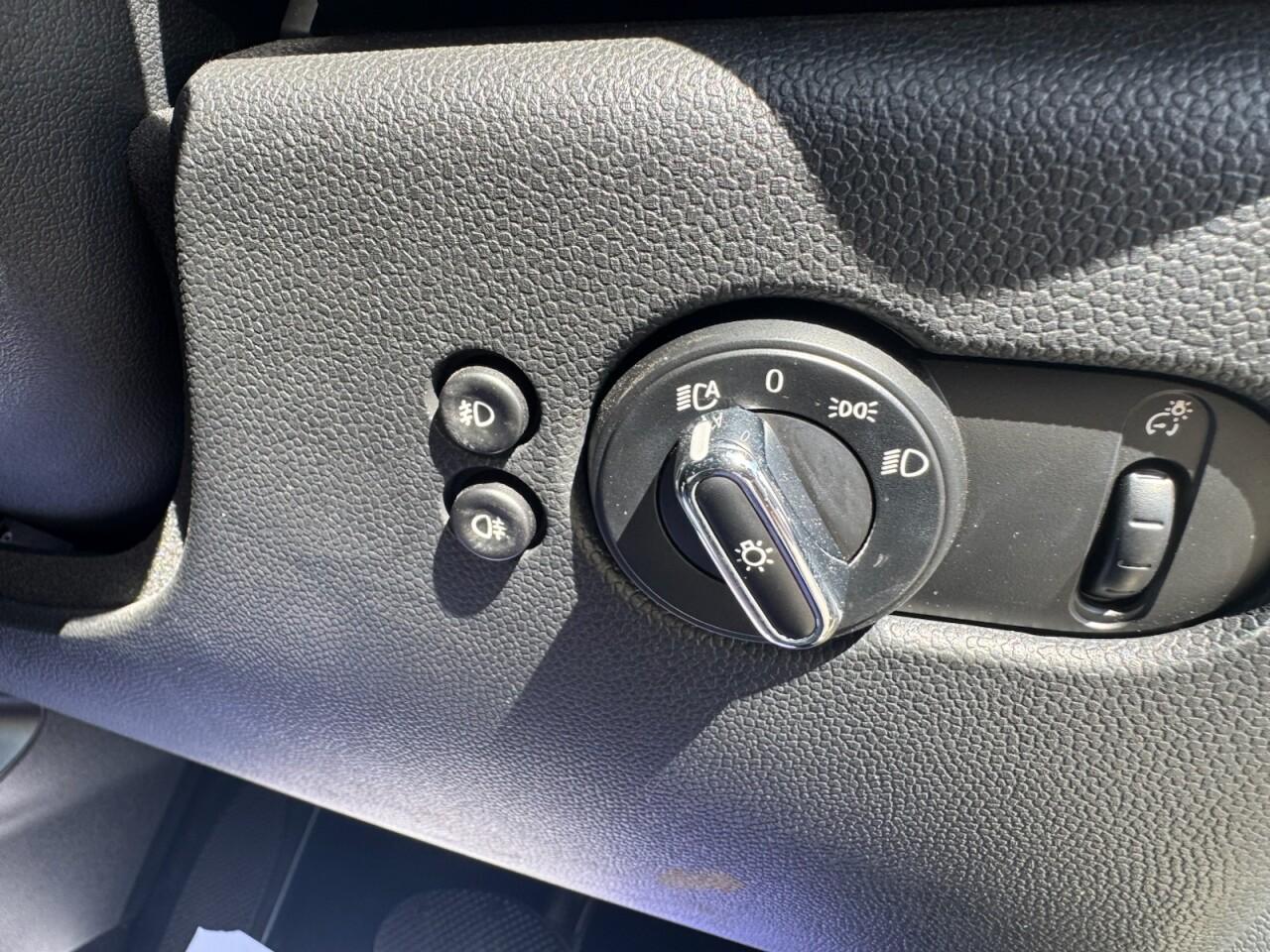 Used MINI Hatch 2017 for sale - 76702336: Photo 65