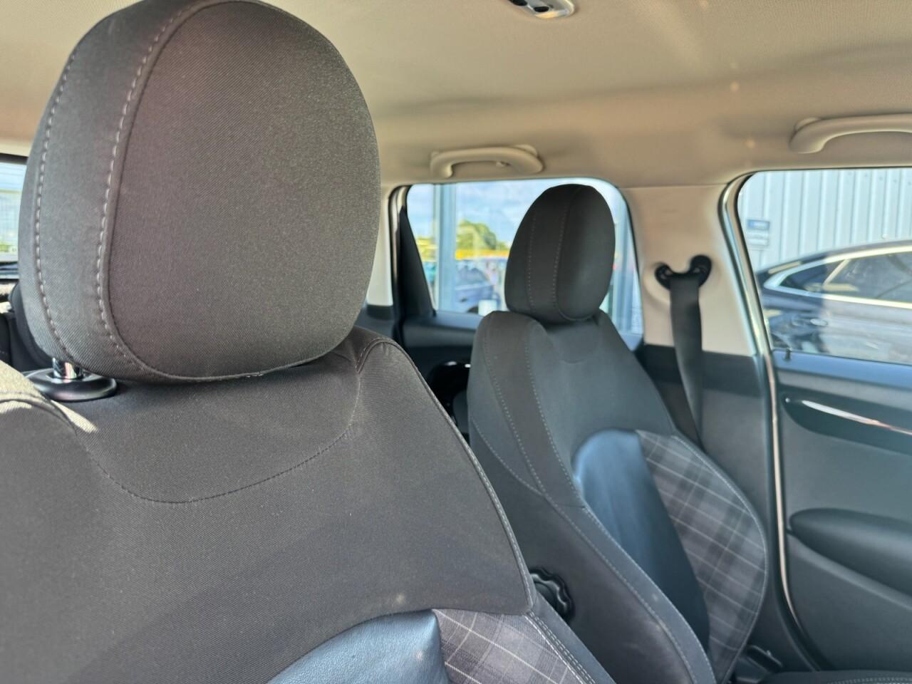 Used MINI Hatch 2017 for sale - 76702336: Photo 70