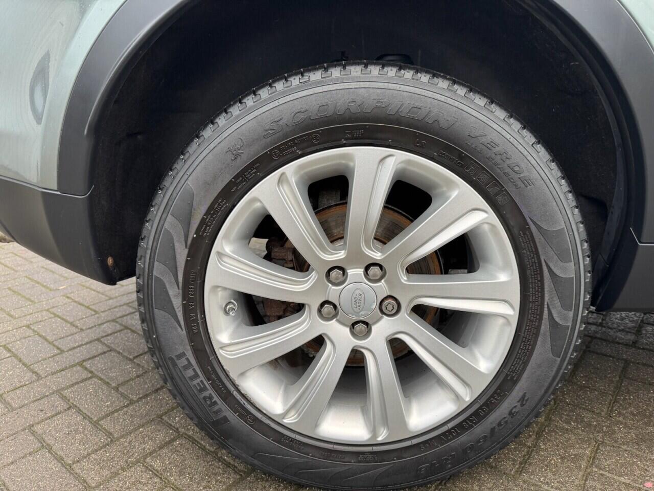 Used Land Rover Discovery Sport 2015 for sale - 76965346: Photo 37