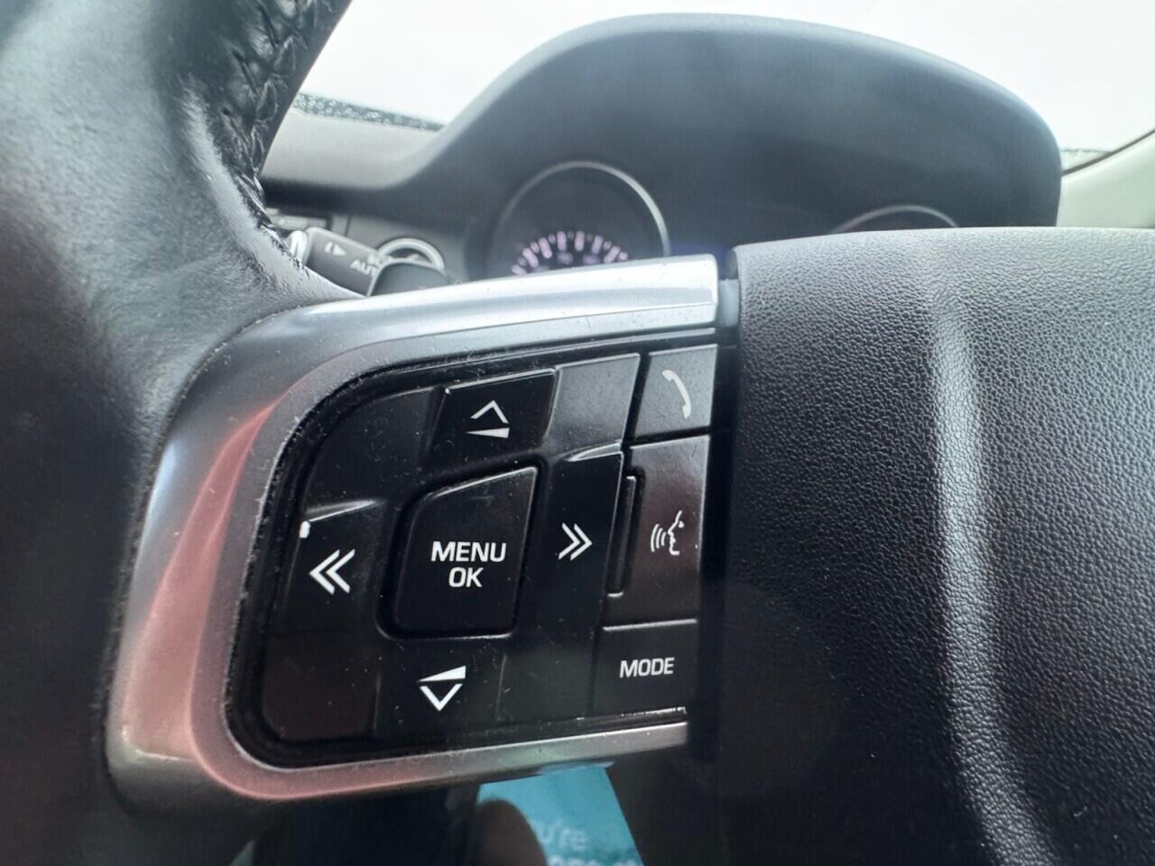 Used Land Rover Discovery Sport 2015 for sale - 76965346: Photo 51