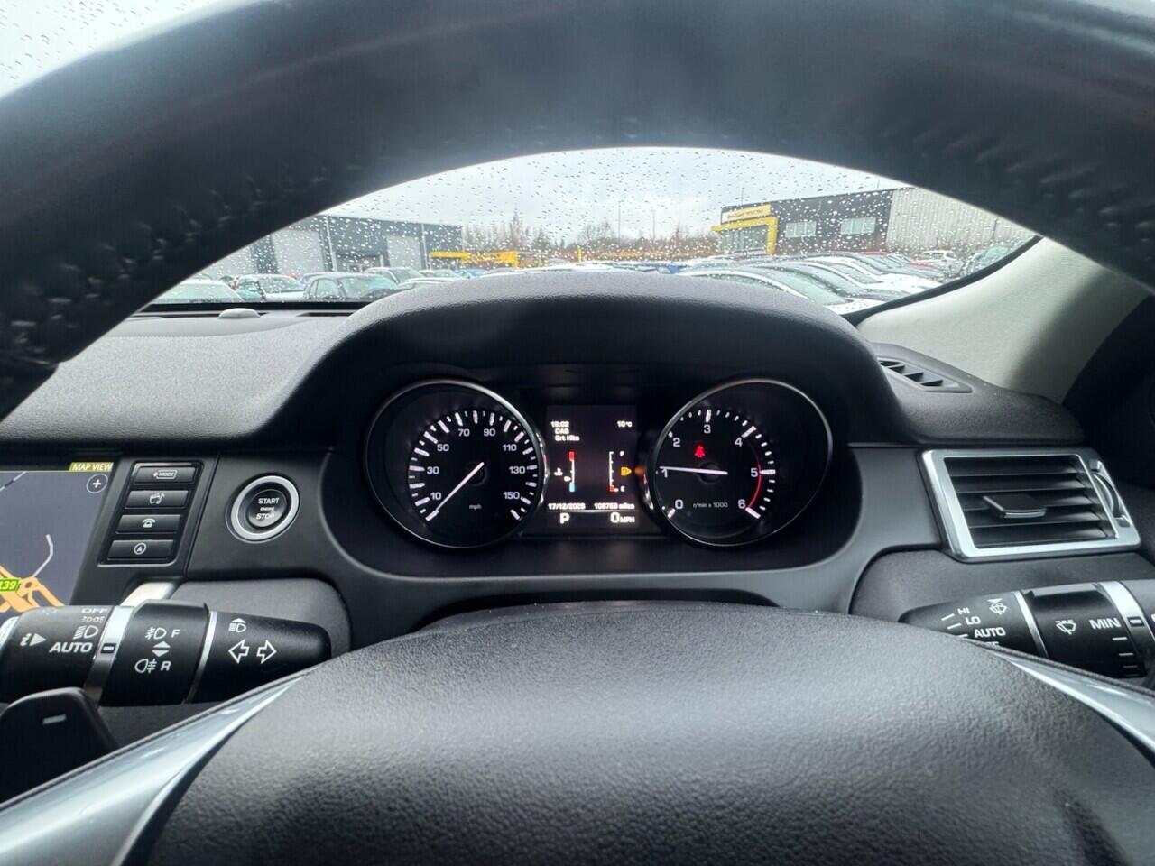 Used Land Rover Discovery Sport 2015 for sale - 76965346: Photo 53