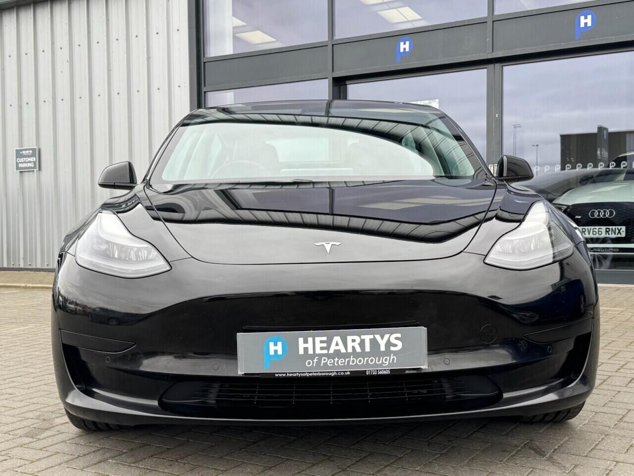 Used Tesla Model 3 2021 for sale - 76700959: Photo 2