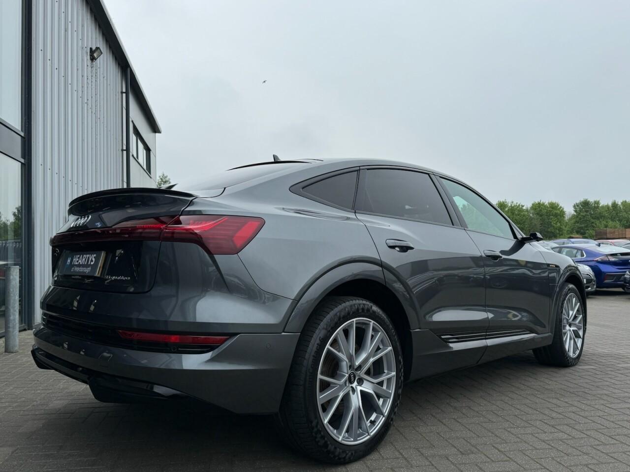 Used Audi e-tron 2020 for sale - 76701247: Photo 23