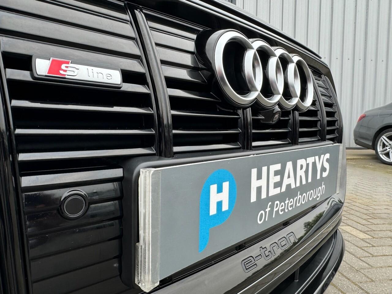 Used Audi e-tron 2020 for sale - 76701247: Photo 31