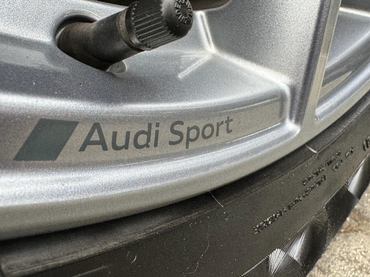 Used Audi e-tron 2020 for sale - 76701247: Photo 35