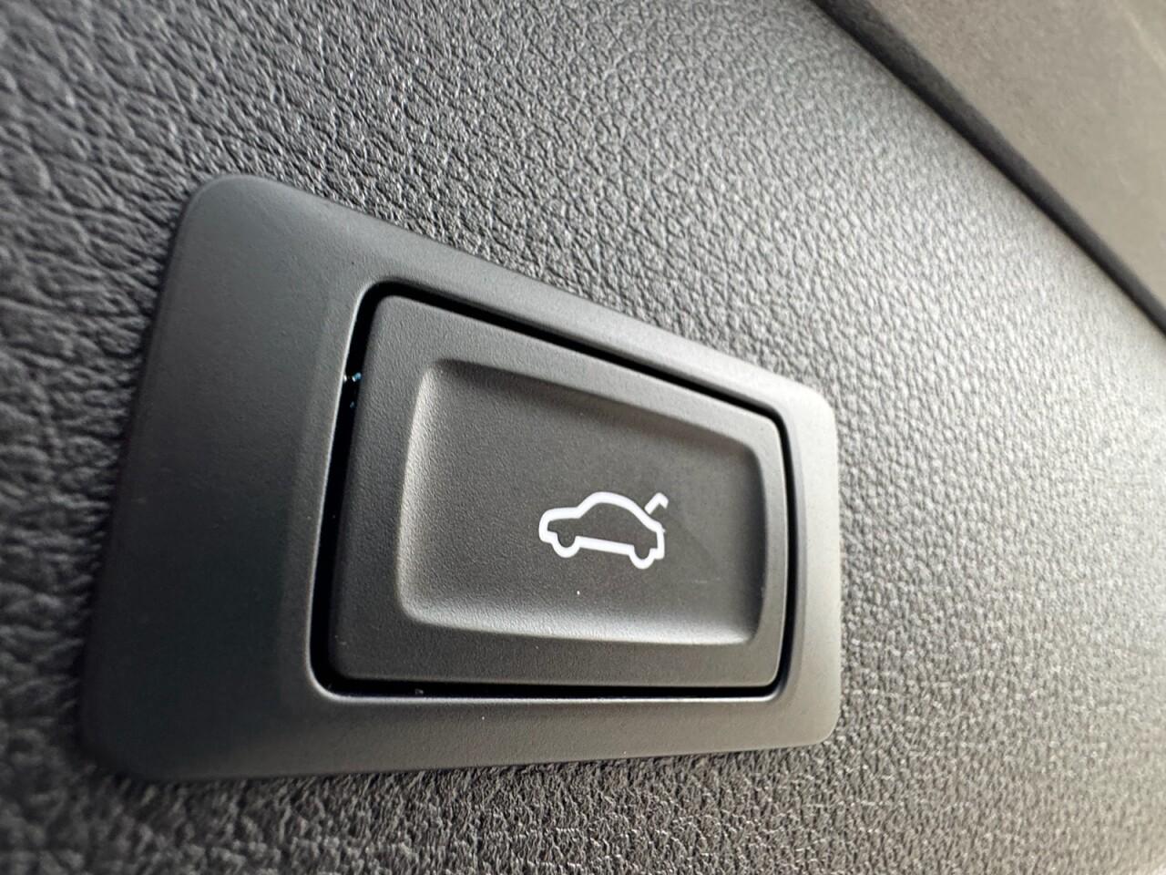 Used Audi e-tron 2020 for sale - 76701247: Photo 40