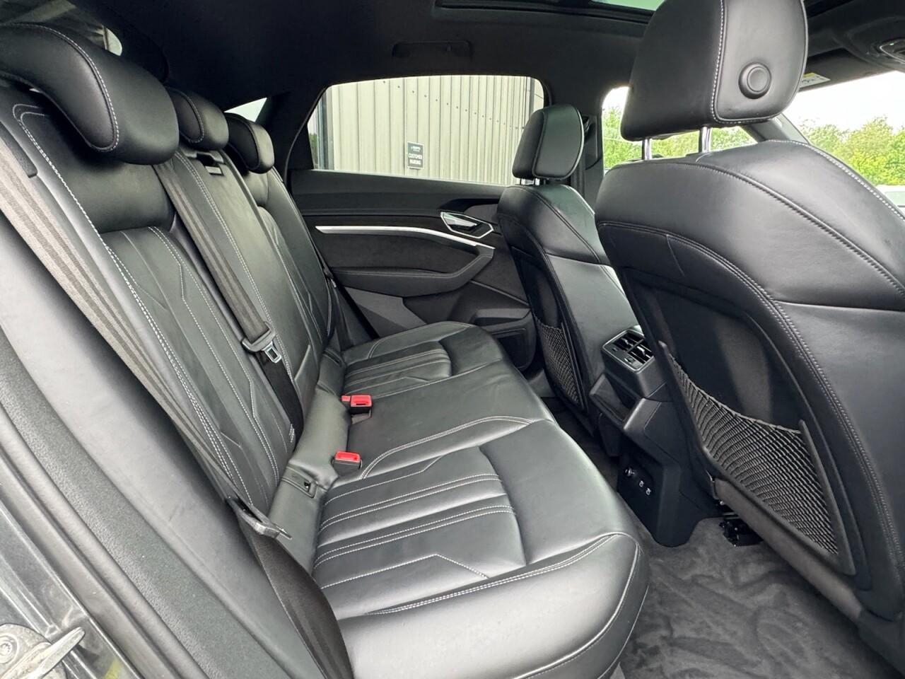 Used Audi e-tron 2020 for sale - 76701247: Photo 42