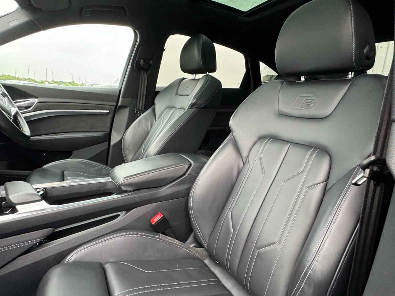 Used Audi e-tron 2020 for sale - 76701247: Photo 56