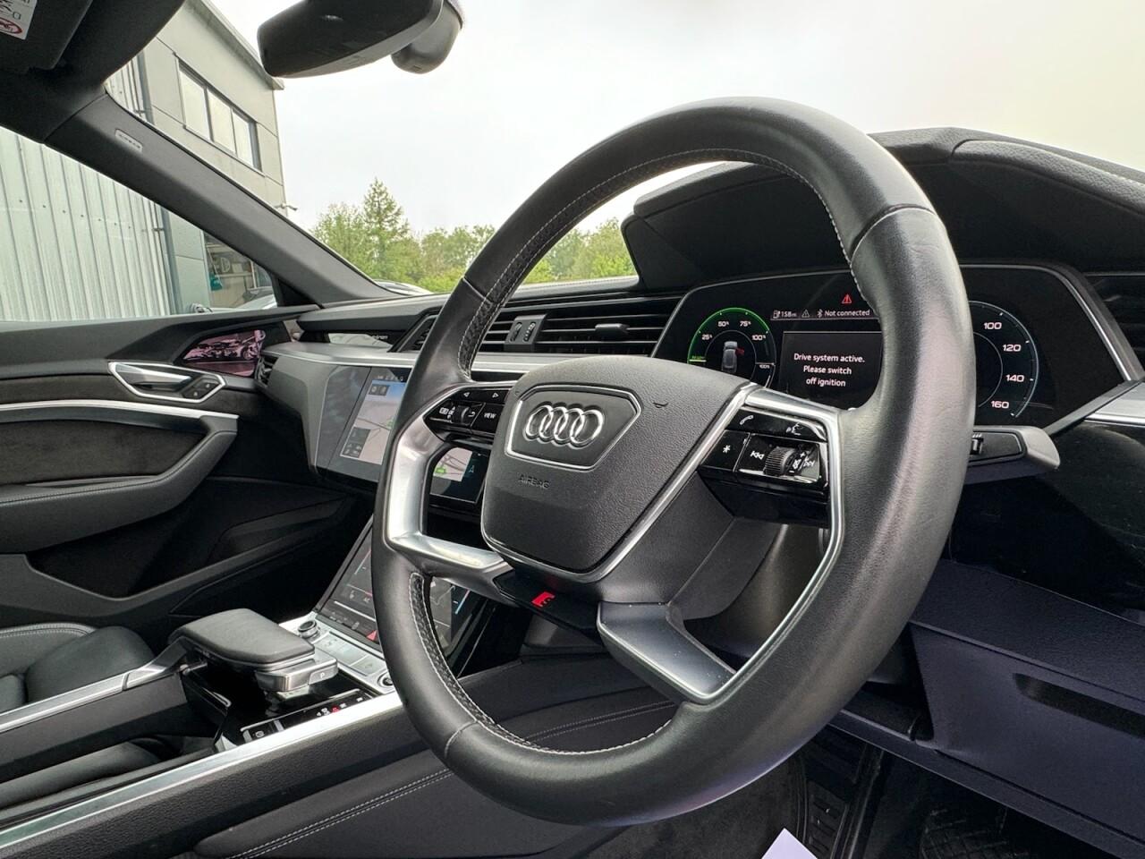 Used Audi e-tron 2020 for sale - 76701247: Photo 68