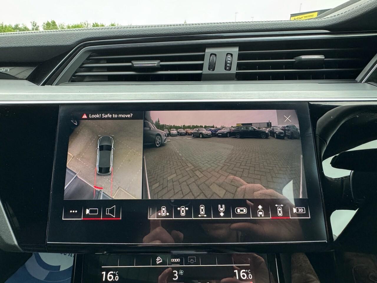 Used Audi e-tron 2020 for sale - 76701247: Photo 83