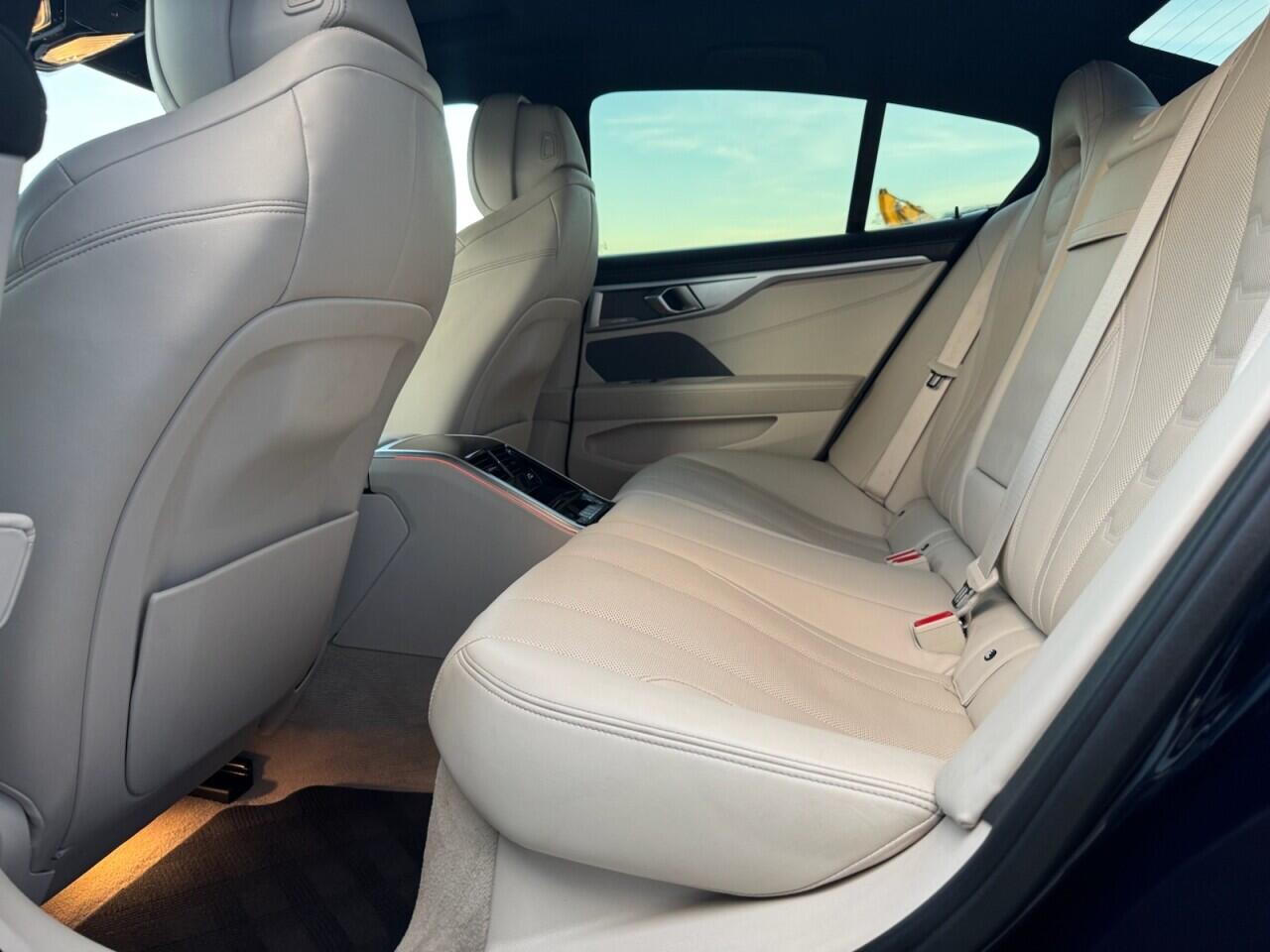 Used BMW 8 Series 2019 for sale - 76702162: Photo 27