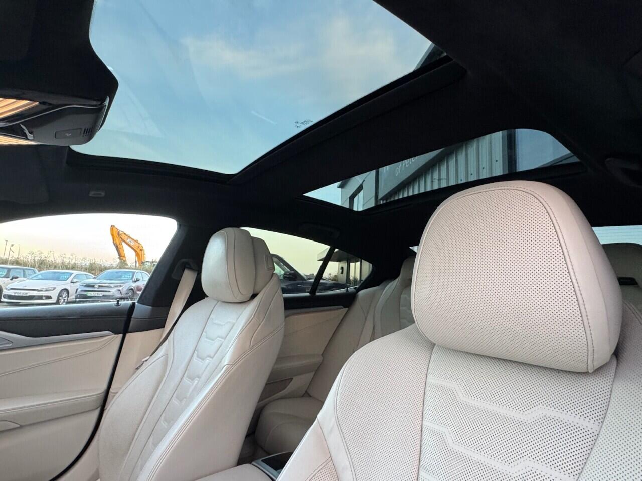 Used BMW 8 Series 2019 for sale - 76702162: Photo 61