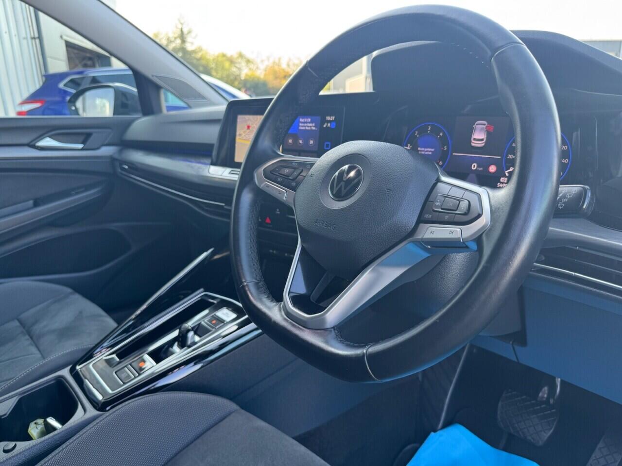 Used Volkswagen Golf for sale - 76701451: Photo 57