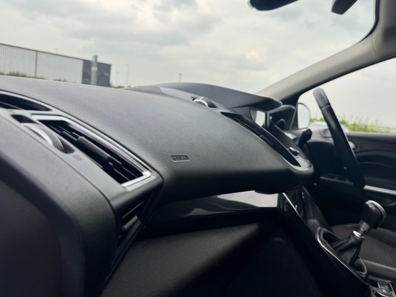 Used Ford Kuga 2017 for sale - 76701304: Photo 47