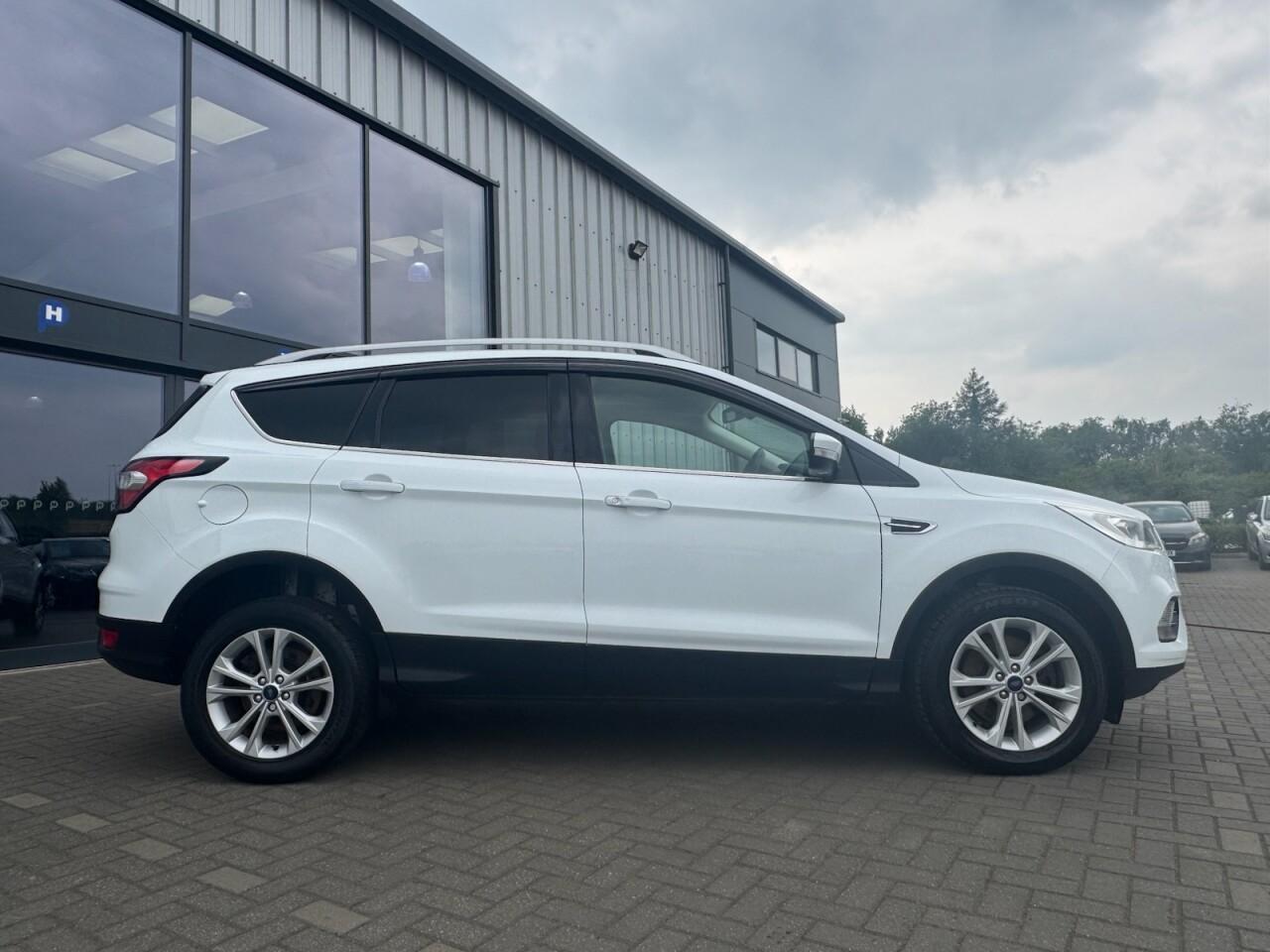 Used Ford Kuga 2017 for sale - 76701304: Photo 52