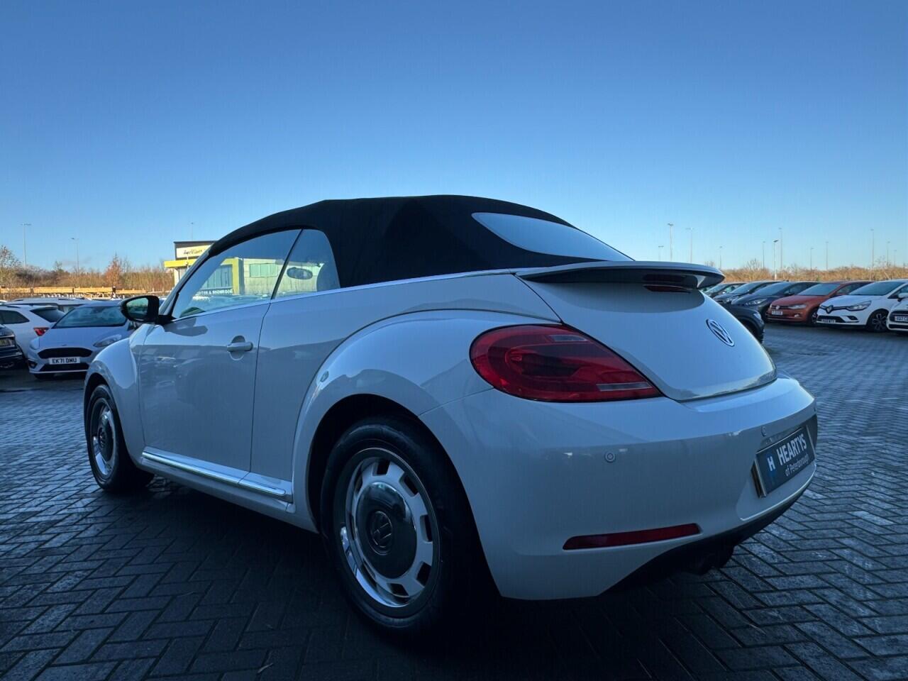 Used Volkswagen Beetle 2015 for sale - 77016020: Photo 58