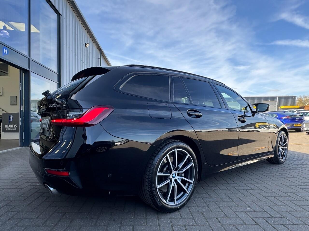 Used BMW 3 Series for sale - 76702471: Photo 32