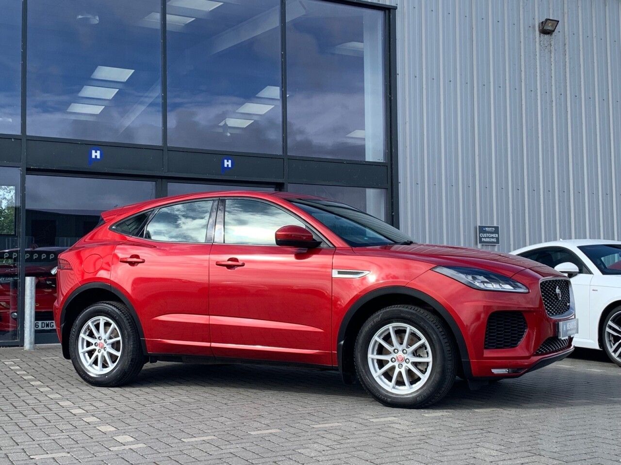 Used Jaguar E-Pace 2018 for sale - 76700916: Photo 14