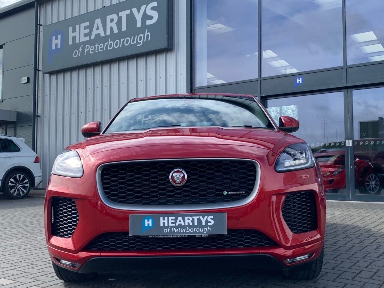 Used Jaguar E-Pace 2018 for sale - 76700916: Photo 2