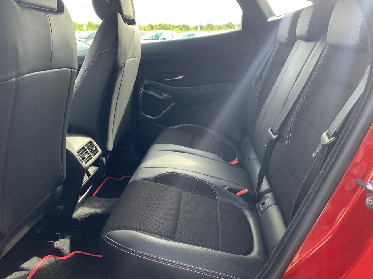 Used Jaguar E-Pace 2018 for sale - 76700916: Photo 38