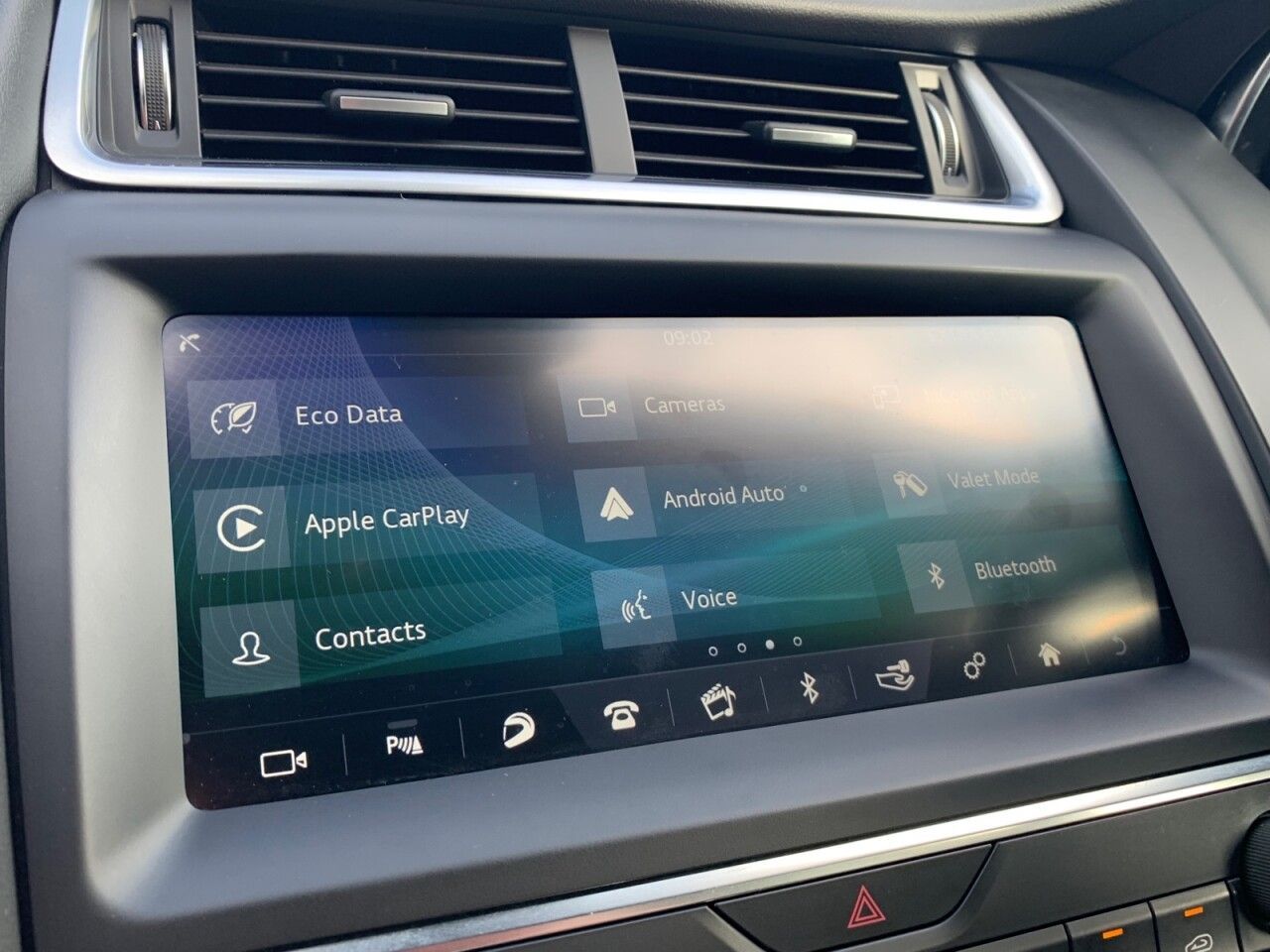 Used Jaguar E-Pace 2018 for sale - 76700916: Photo 61