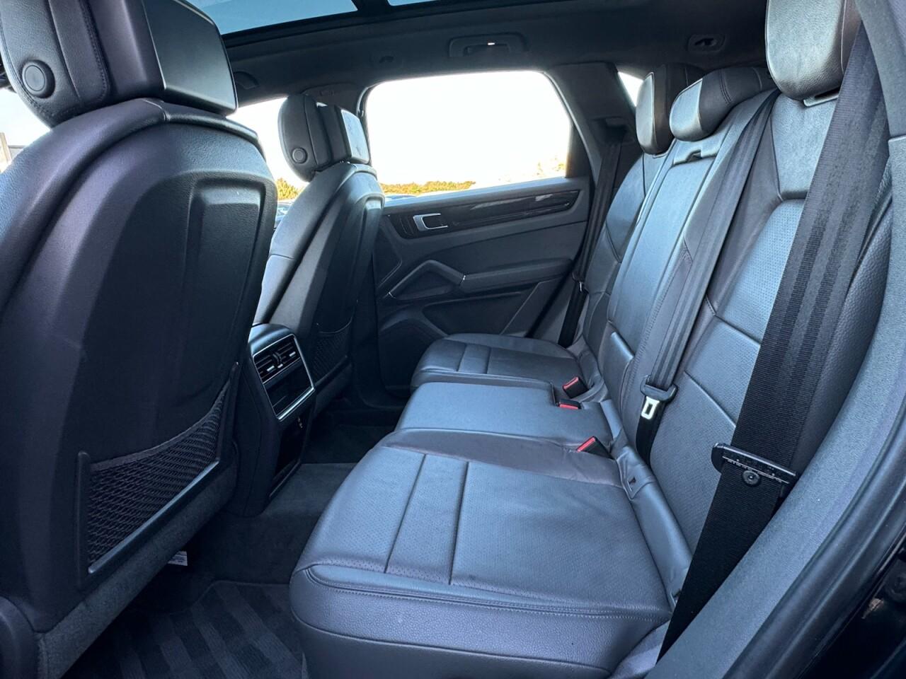 Used Porsche Cayenne 2019 for sale - 76702510: Photo 52