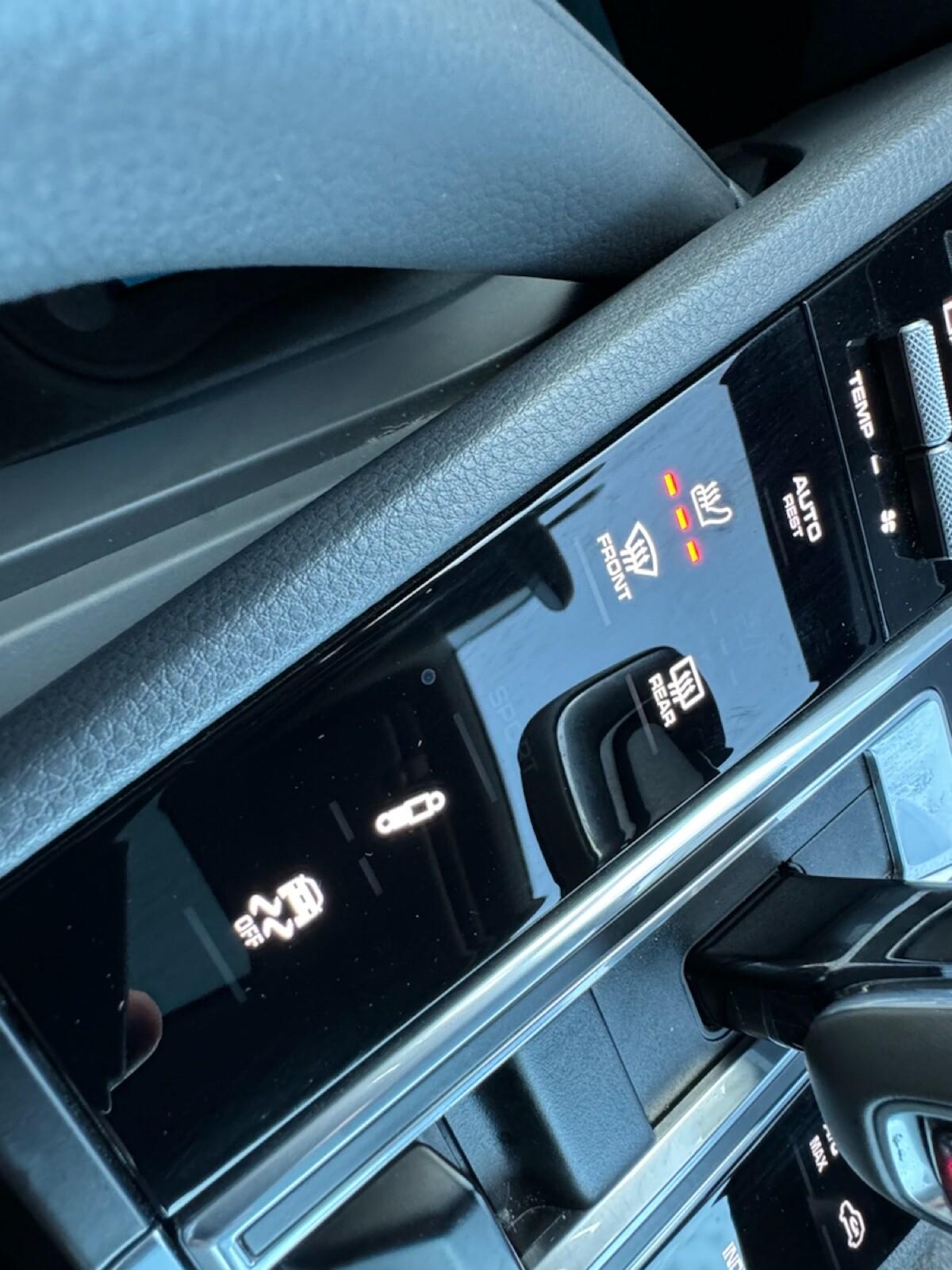 Used Porsche Cayenne 2019 for sale - 76702510: Photo 58