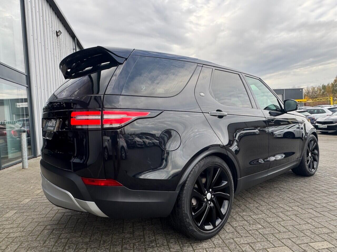 Used Land Rover Discovery 2018 for sale - 76700908: Photo 19