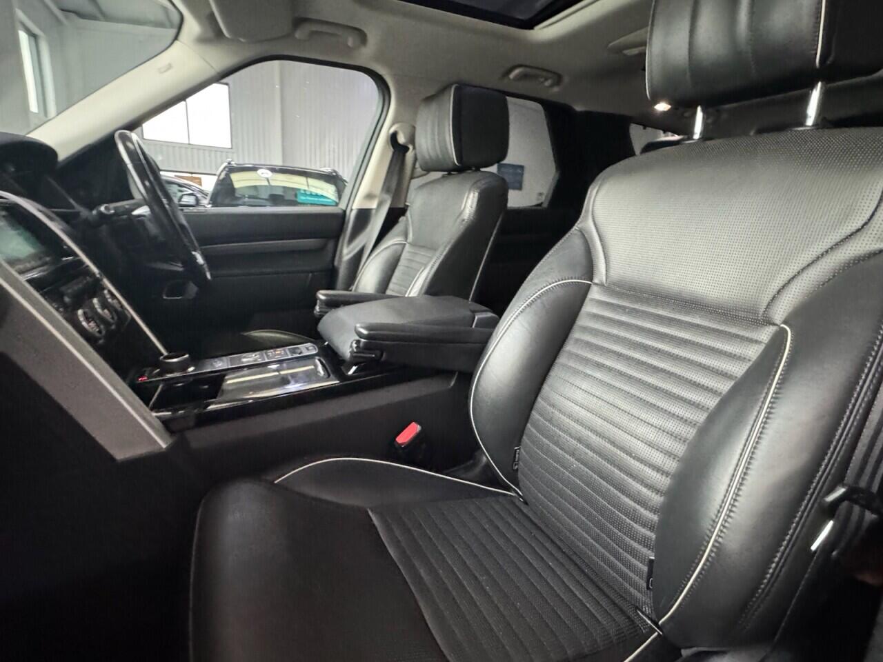 Used Land Rover Discovery 2018 for sale - 76700908: Photo 43