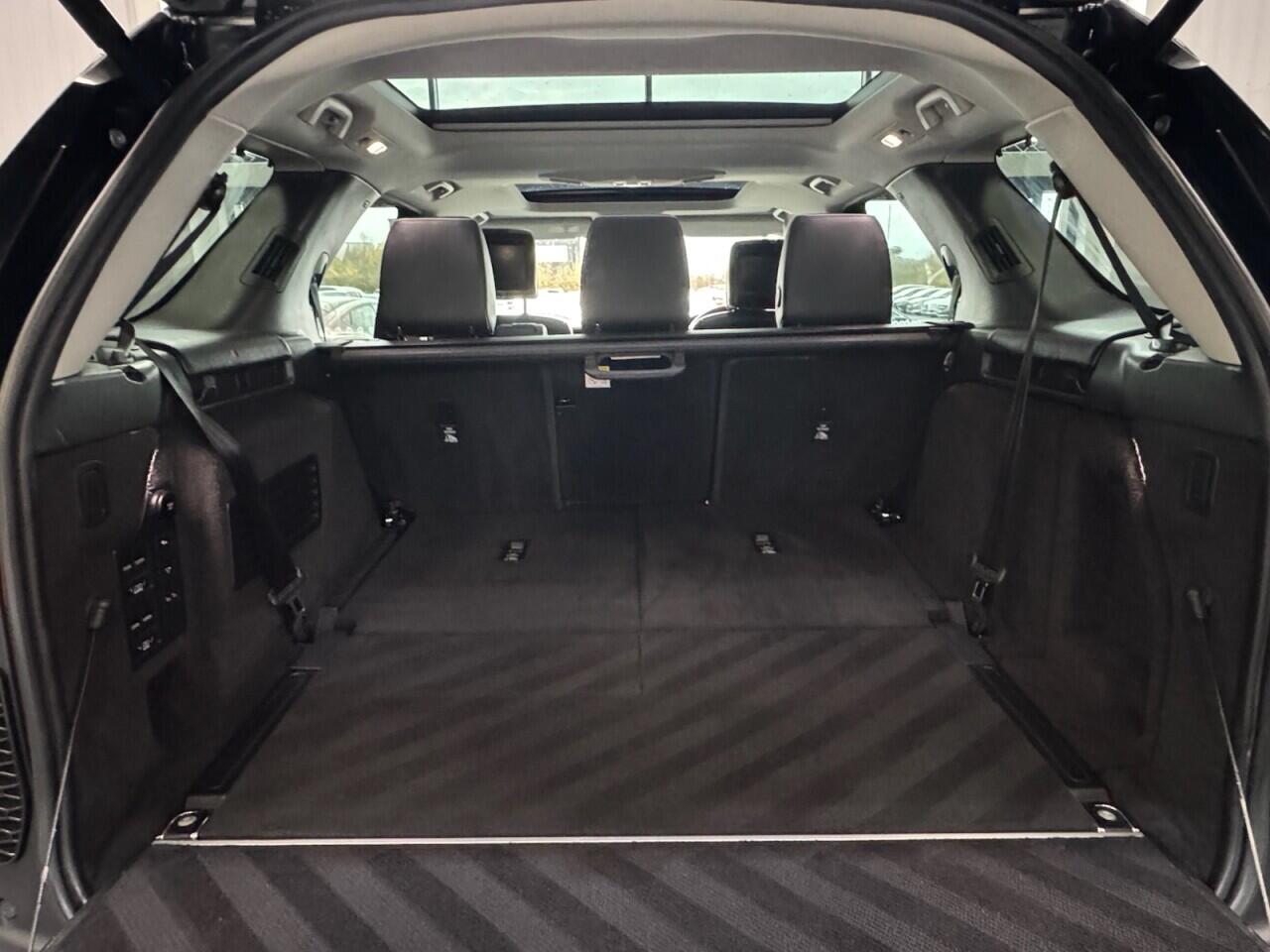 Used Land Rover Discovery 2018 for sale - 76700908: Photo 46