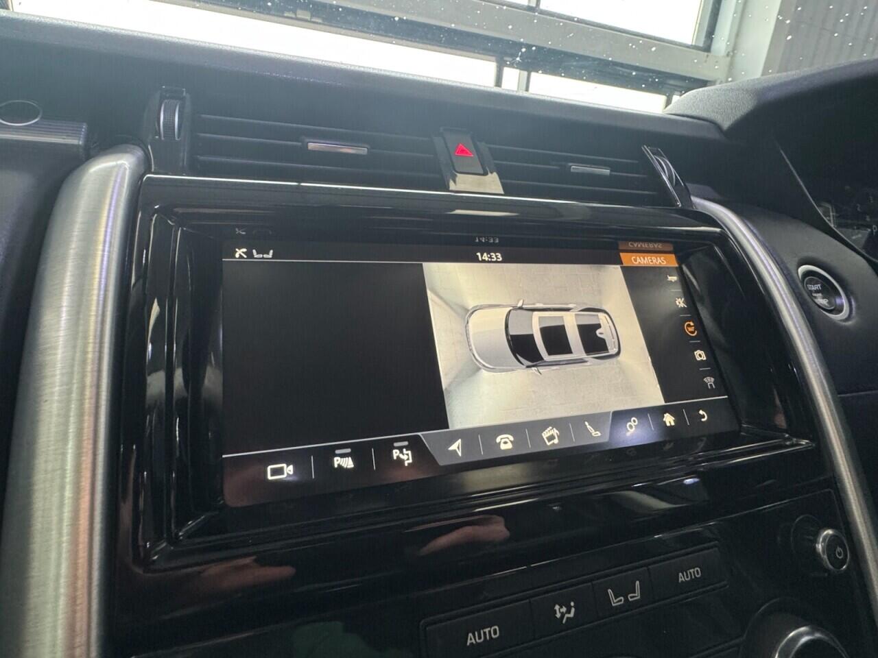 Used Land Rover Discovery 2018 for sale - 76700908: Photo 52