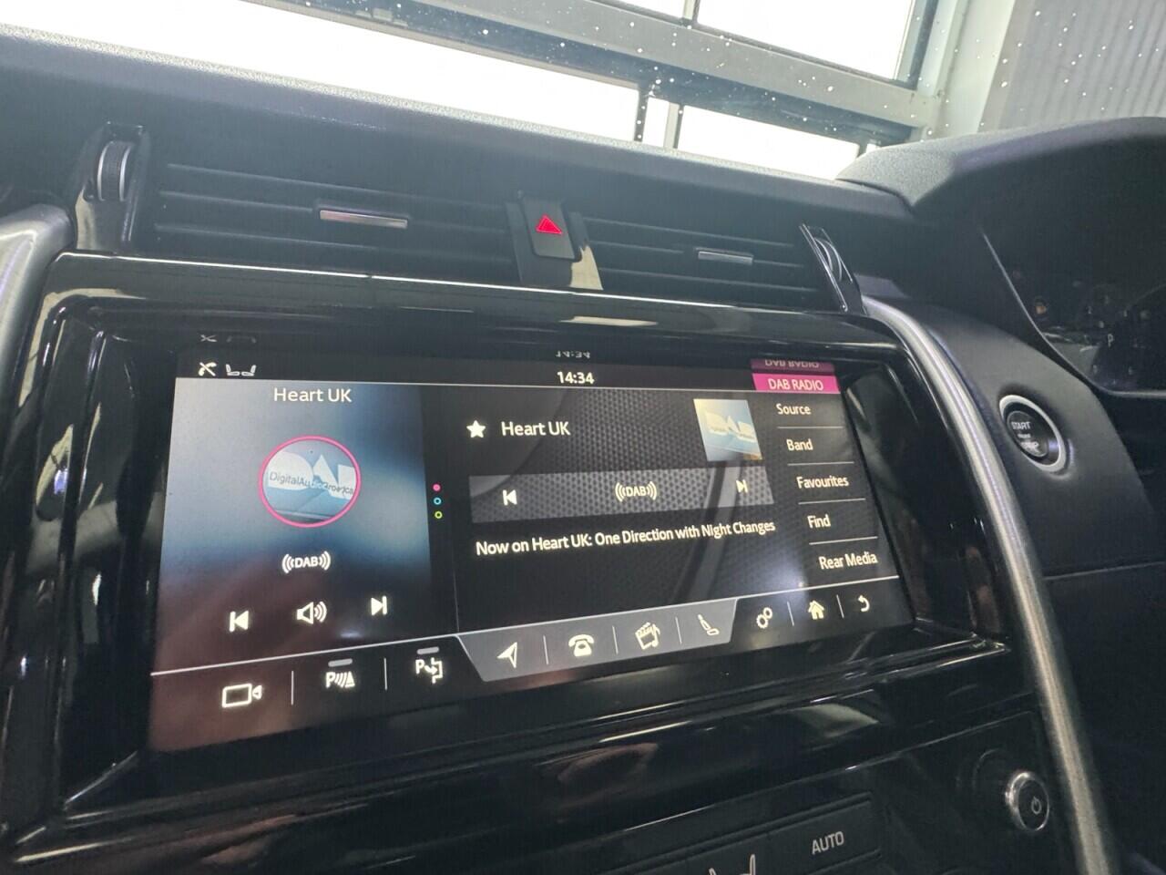 Used Land Rover Discovery 2018 for sale - 76700908: Photo 59