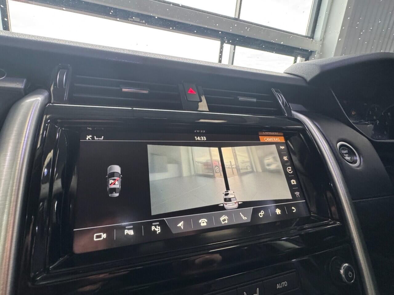 Used Land Rover Discovery 2018 for sale - 76700908: Photo 61