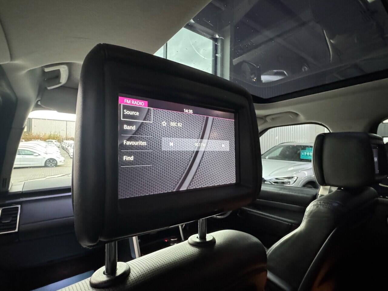 Used Land Rover Discovery 2018 for sale - 76700908: Photo 69