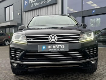 Used Volkswagen Touareg 2016 for sale - 79374019: Photo
