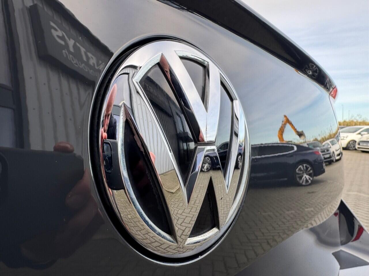 Used Volkswagen T-Roc 2020 for sale - 76702130: Photo 41