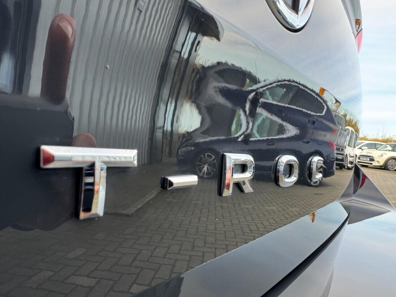 Used Volkswagen T-Roc 2020 for sale - 76702130: Photo 42