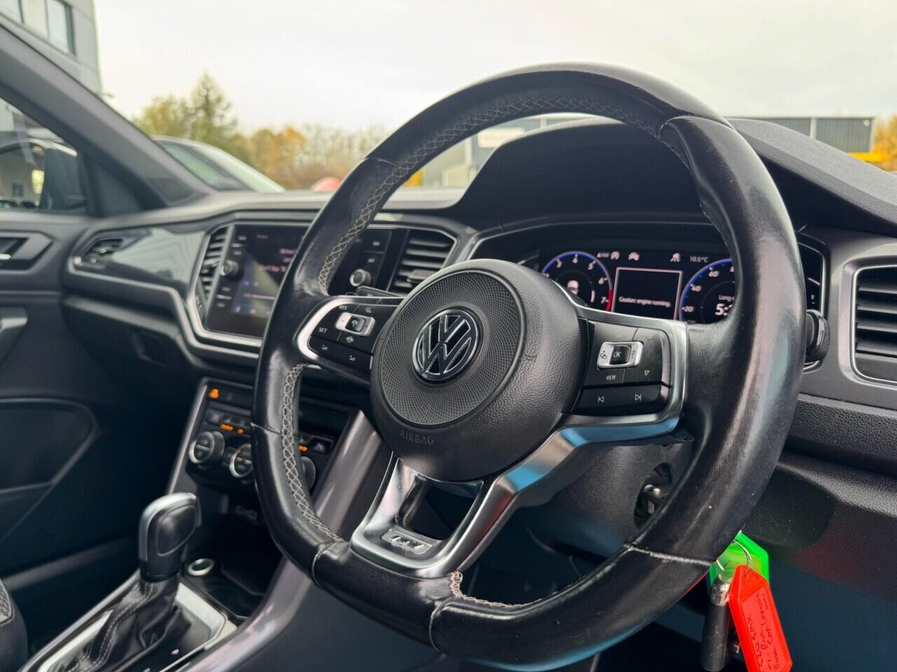 Used Volkswagen T-Roc 2020 for sale - 76702130: Photo 53