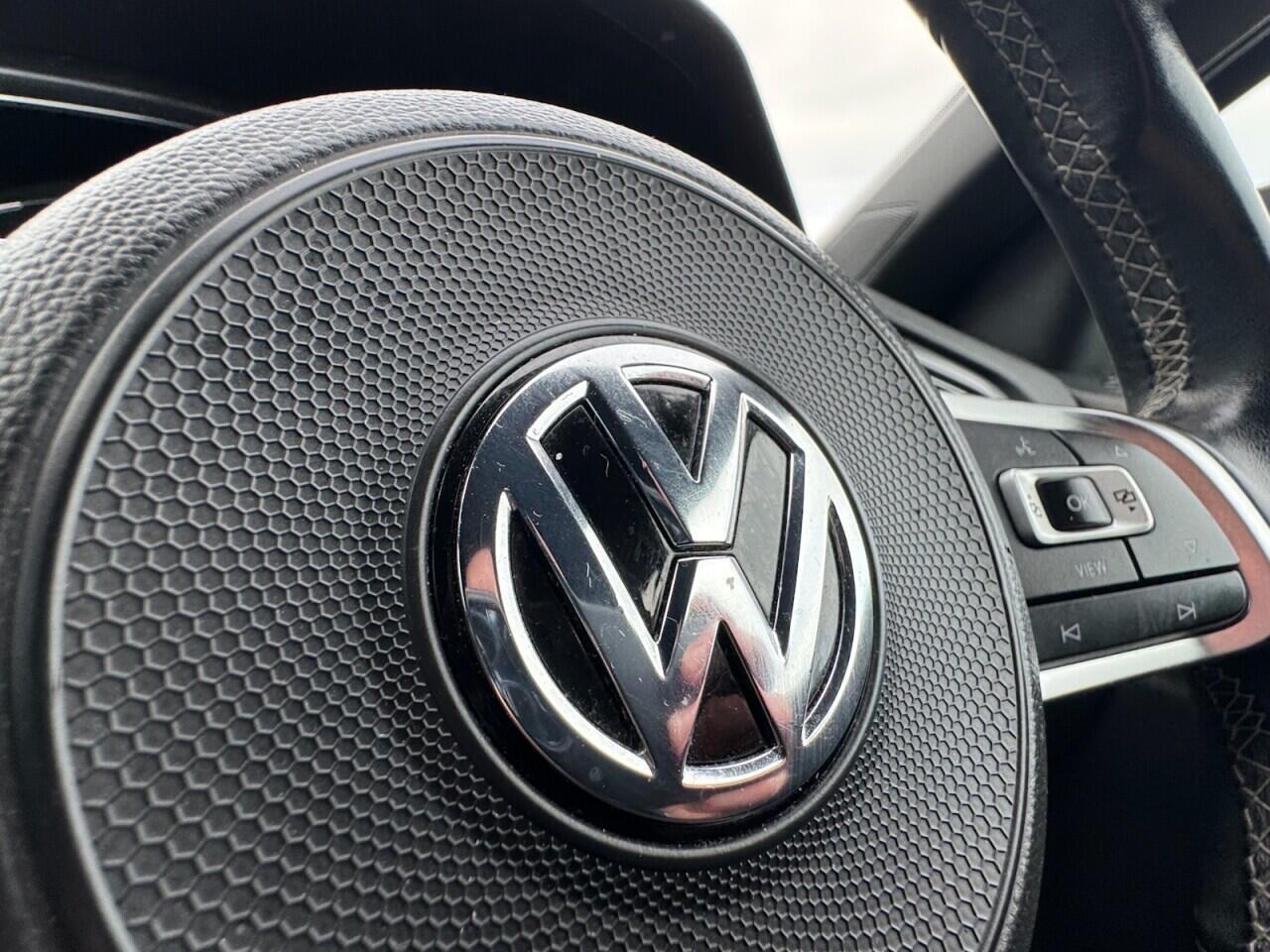 Used Volkswagen T-Roc 2020 for sale - 76702130: Photo 66