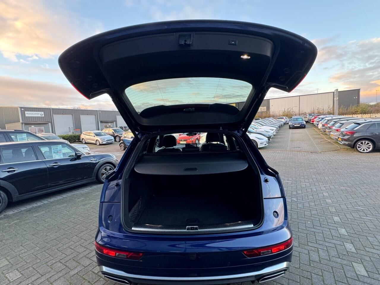 Used Audi Q5 2021 for sale - 76702159: Photo 47