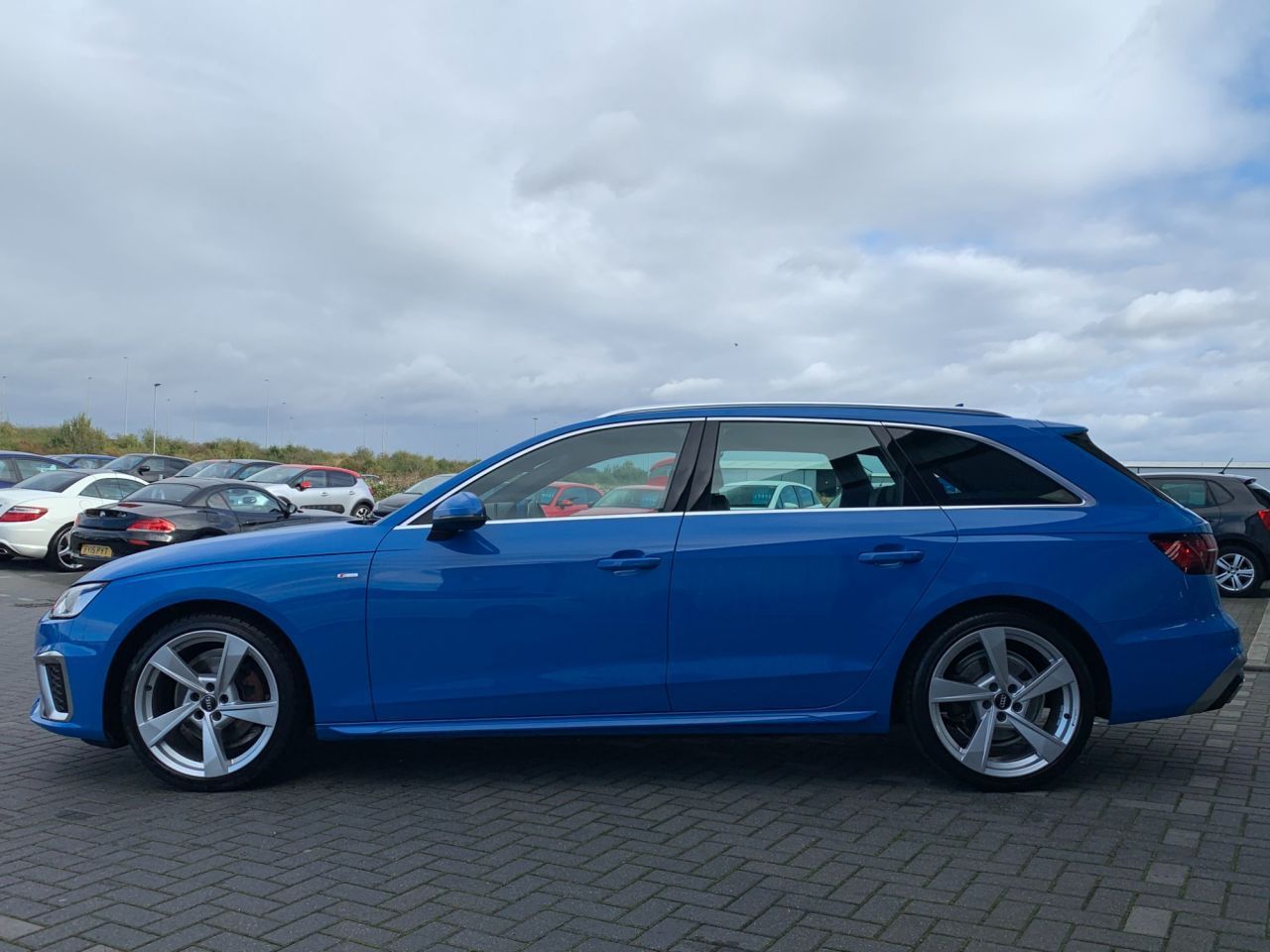 Used Audi A4 2020 for sale - 76701412: Photo 12