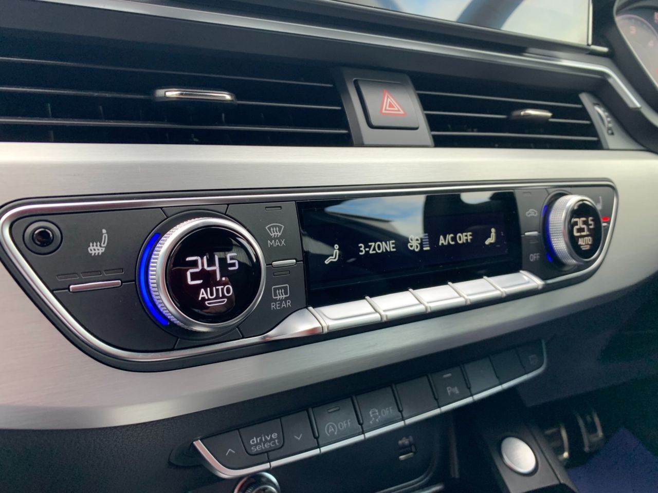 Used Audi A4 2020 for sale - 76701412: Photo 62