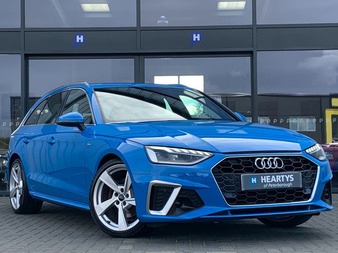 Used Audi A4 2020 for sale - 76701412: Photo 8