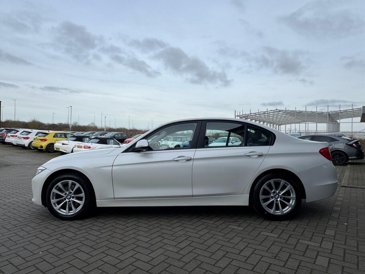 Used BMW 3 Series for sale - 77586132: Photo 16